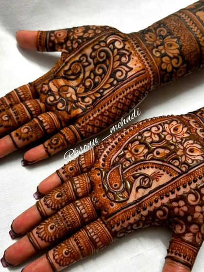 Sonu - Bridal & Wedding Mehndi Intricate Bridal Designs photo 84