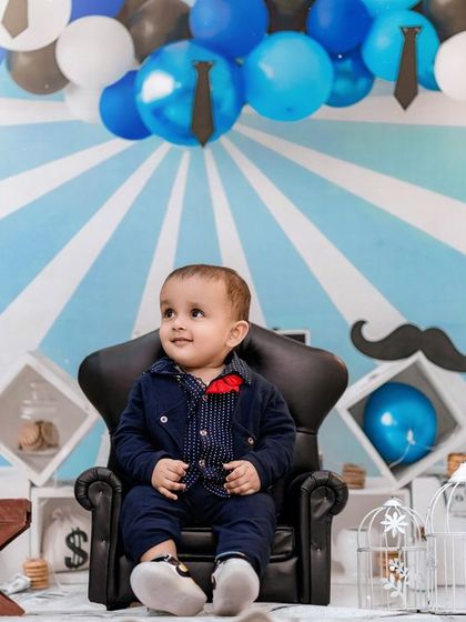 Reporting for duty, it's the Boss Baby! This fun, themed first birthday studio shoot is perfect for little ones with big personalities.