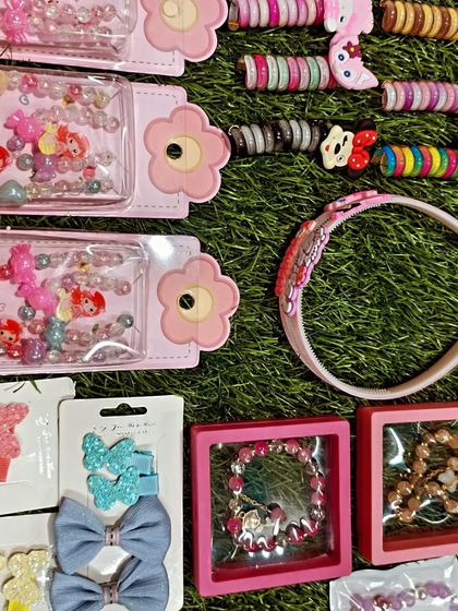 Wearable Gifts & Accessories photo 10