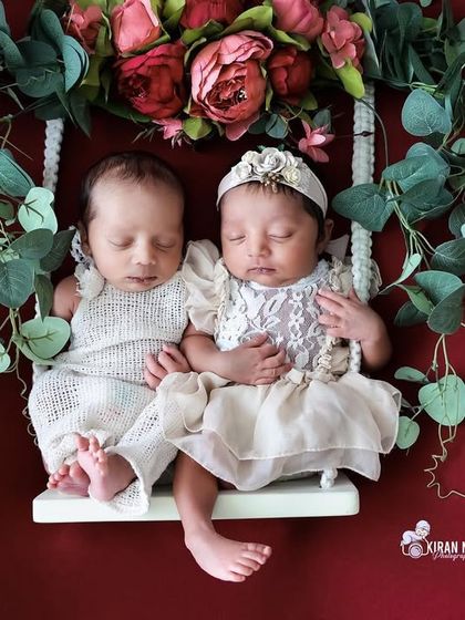 WonderBump Studio - Newborn Photography Cozy in Baskets & Props photo 5