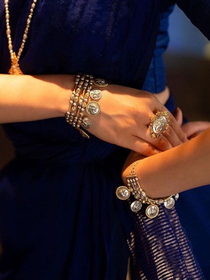 A duplicate of a jewelry shoot image.