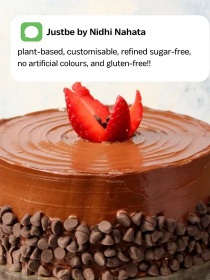 This is one of my most-loved creations, a decadent plant-based chocolate cake. I make it without any refined sugar or maida, using only wholesome ingredients and topping it with fresh fruit. It’s proof that you never have to choose between delicious and healthy.