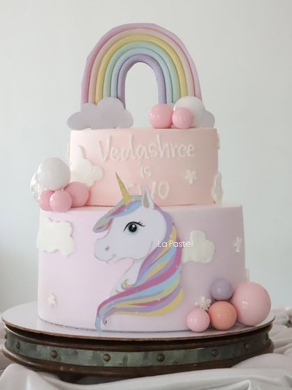 Character & Fandom Cakes photo 5