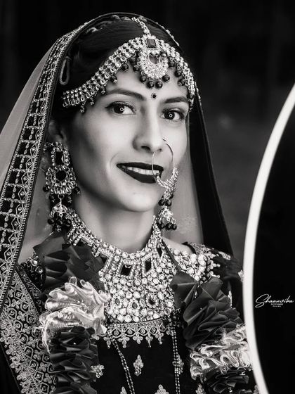 Vibrant Bridal Portraits photo 74