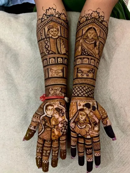A full family portrait design, with the couple and their parents depicted on the hands and forearms.