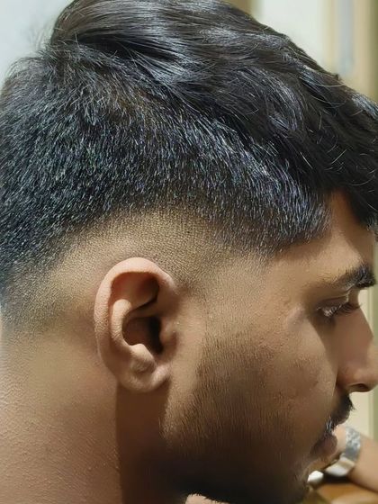 Sharp Haircuts for Men & Kids photo 57