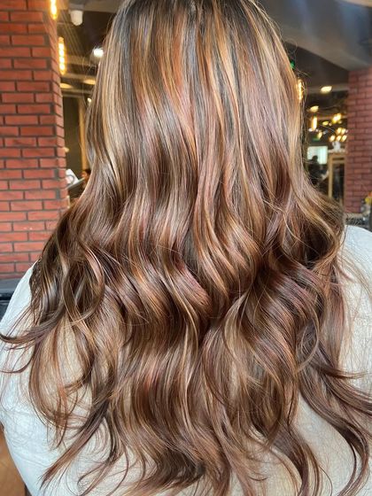 Colour Without Compromise: No-Bleach Balayage photo 21