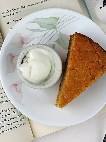 There's nothing a good dessert can't fix. I love pairing a slice of my sugar-free vanilla cake with a scoop of ice cream for the perfect evening treat.