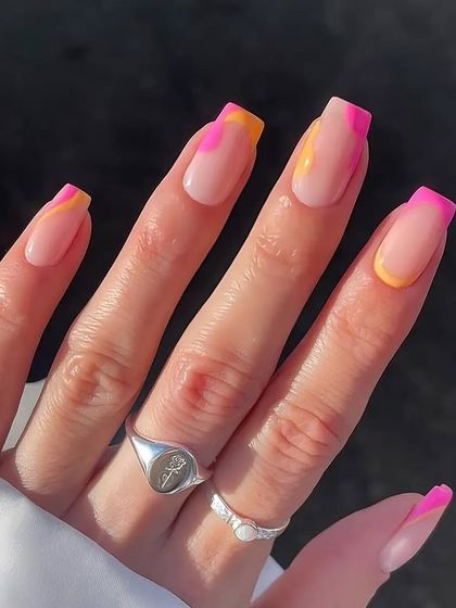 The French Twist: Modern Tips photo 11