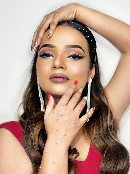 A Glimpse into Our Makeup Artistry Courses photo 15