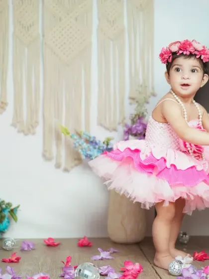A playful moment at the mini piano in our floral studio setup. We have a variety of props to create a magical scene.