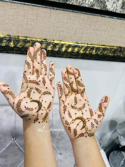 A lovely shot of the moon and vine design, showing its delicate and whimsical feel.