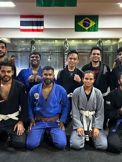 Keeping the tradition alive with our Gi Tuesdays. A great shot of the team after a tough session of learning and rolling in the traditional Jiu-Jitsu uniform.
