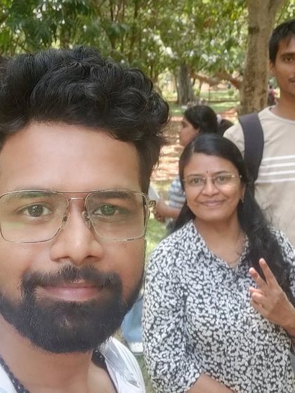 A selfie with a friend and fellow artist during our weekend meetup.