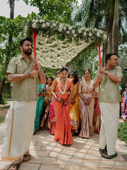 Journeys By Vivek - Wedding Photography The Wedding Ceremony: Sacred Vows photo 12