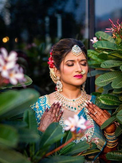 Become a Pro: Professional Makeup & Hairstyle Courses photo 19